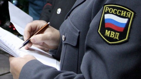 Сотрудники полиции Азовского района задержали подозреваемого в краже ювелирных изделий
